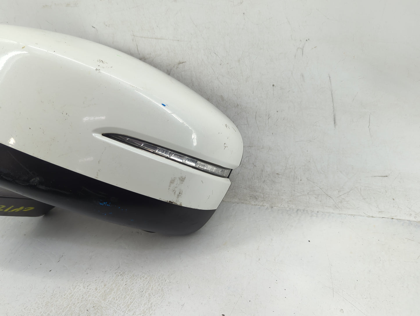 2018 Honda Odyssey Driver Side View Mirror - Left Door Mirror OEM Used - Oemusedautoparts1.com