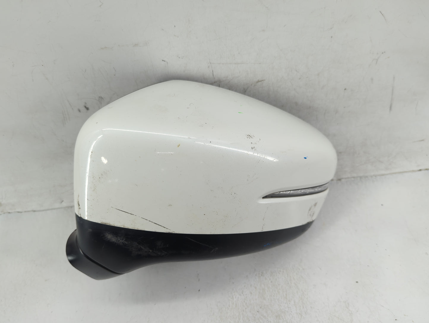 2018 Honda Odyssey Driver Side View Mirror - Left Door Mirror OEM Used - Oemusedautoparts1.com