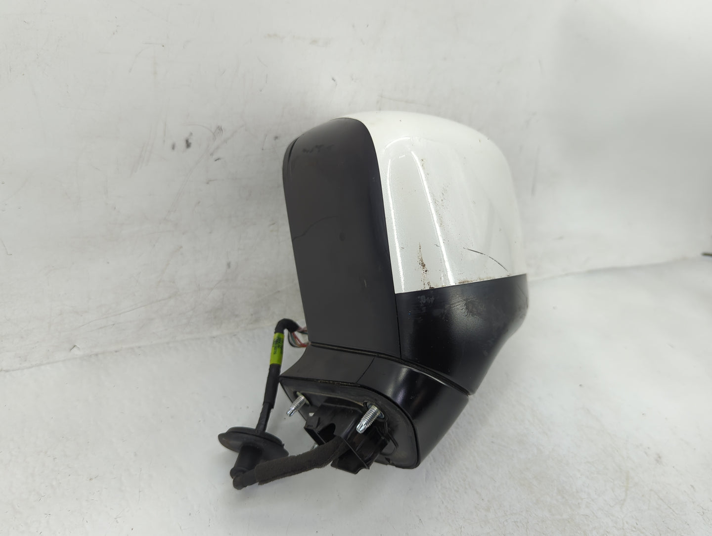 2018 Honda Odyssey Driver Side View Mirror - Left Door Mirror OEM Used - Oemusedautoparts1.com