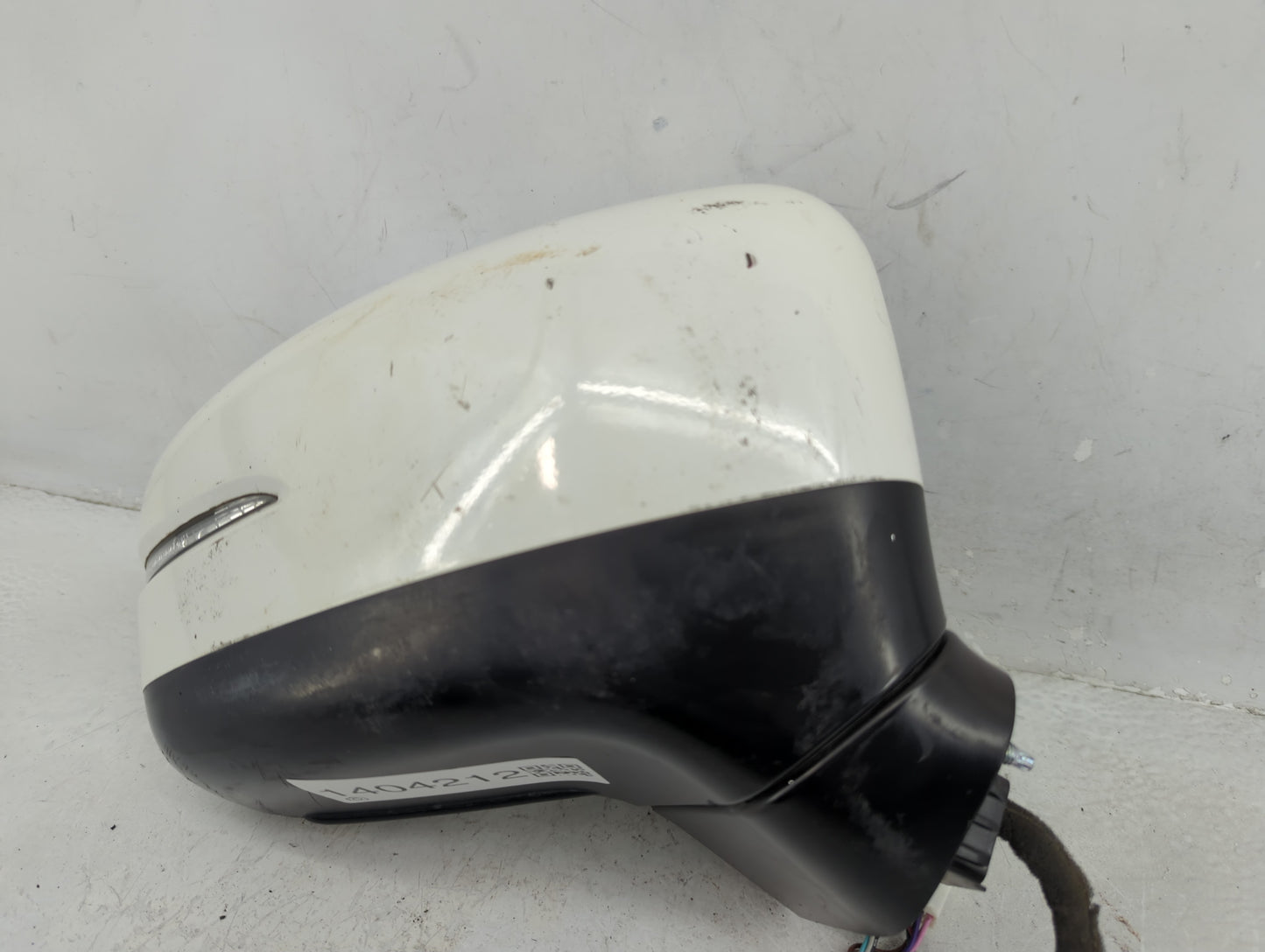 2018 Honda Odyssey Passenger Side View Mirror - Right Door Mirror OEM Used - Oemusedautoparts1.com