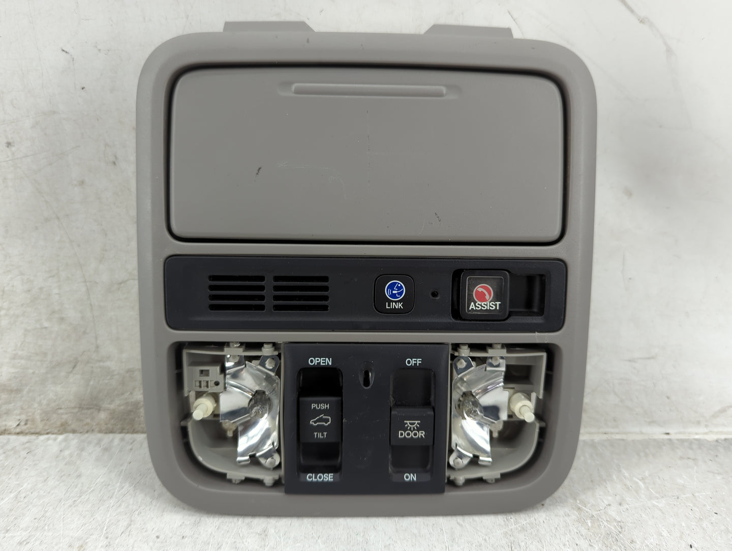 2018 Honda Odyssey Overhead Roof Console - Oemusedautoparts1.com