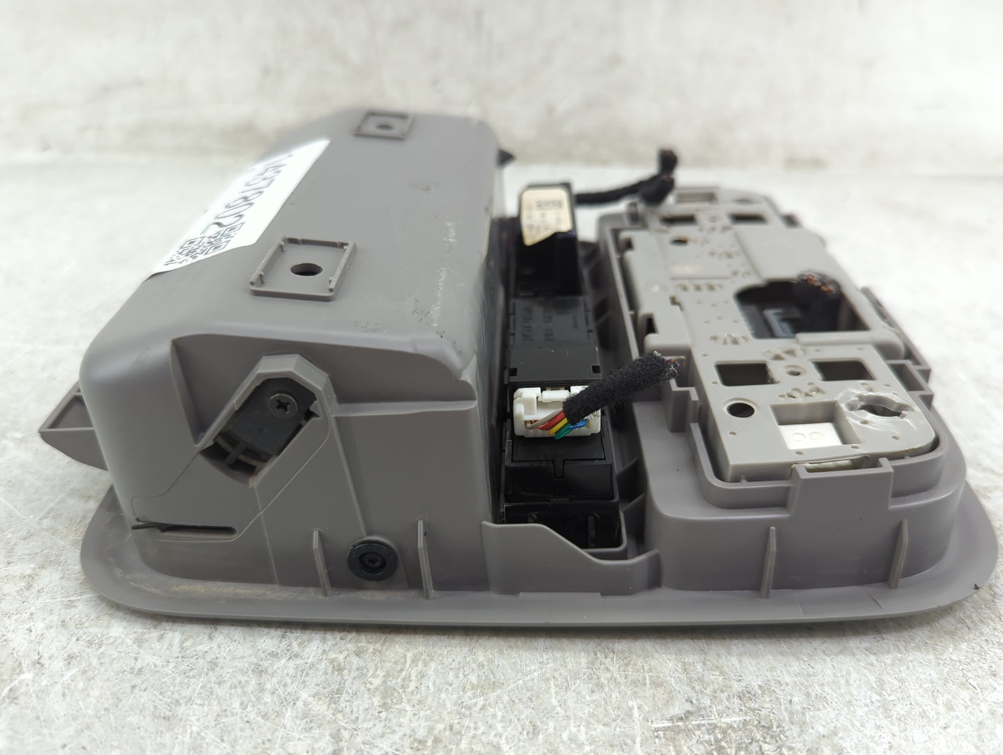 2018 Honda Odyssey Overhead Roof Console - Oemusedautoparts1.com