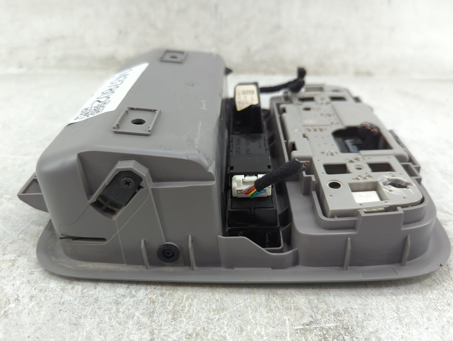 2018 Honda Odyssey Overhead Roof Console - Oemusedautoparts1.com