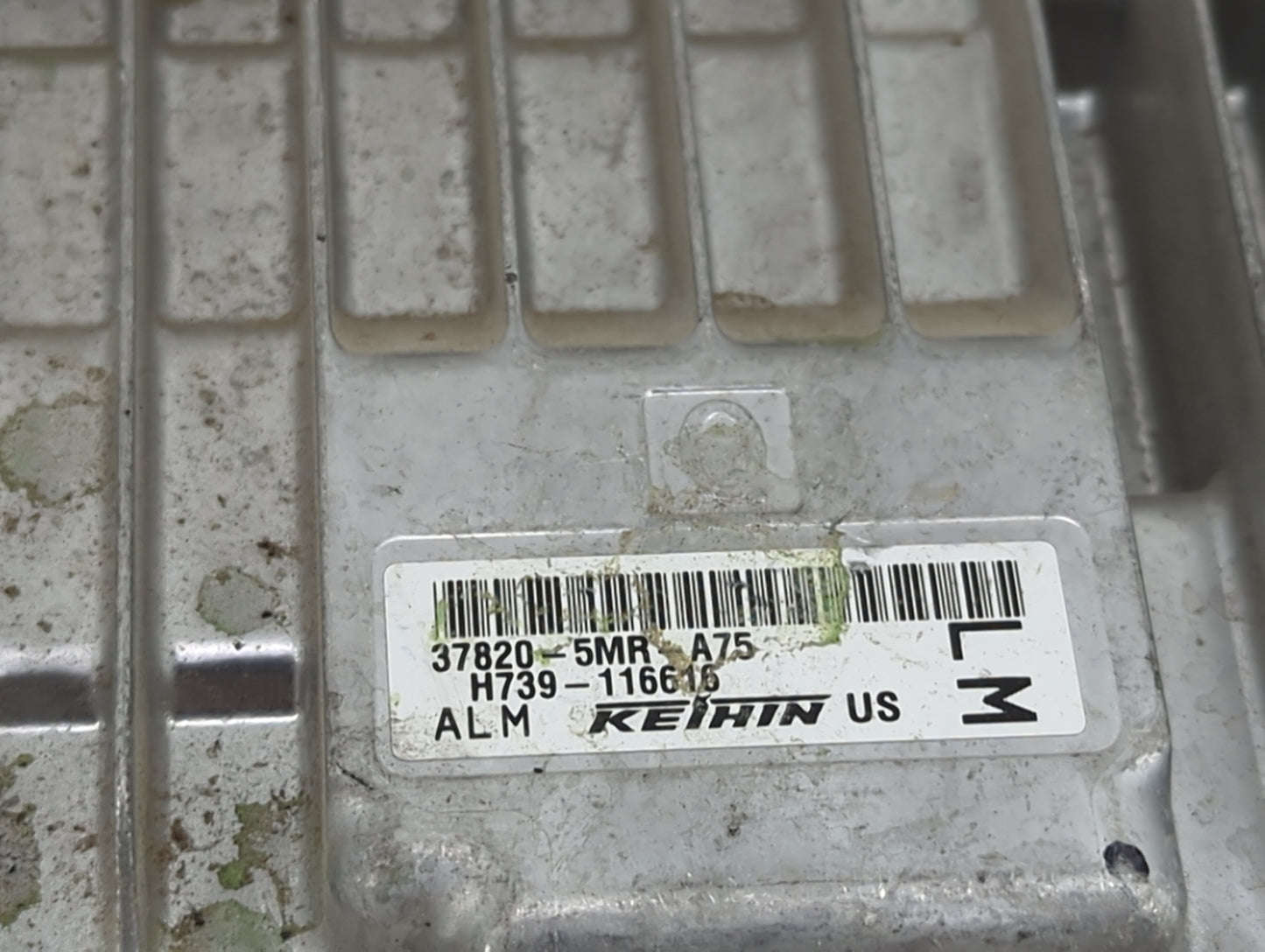 2018 Honda Odyssey PCM Engine Control Computer ECU ECM PCU OEM P/N:37820-5MR-A75 H739-116615 Fits OEM Used Auto Parts - Oemu
