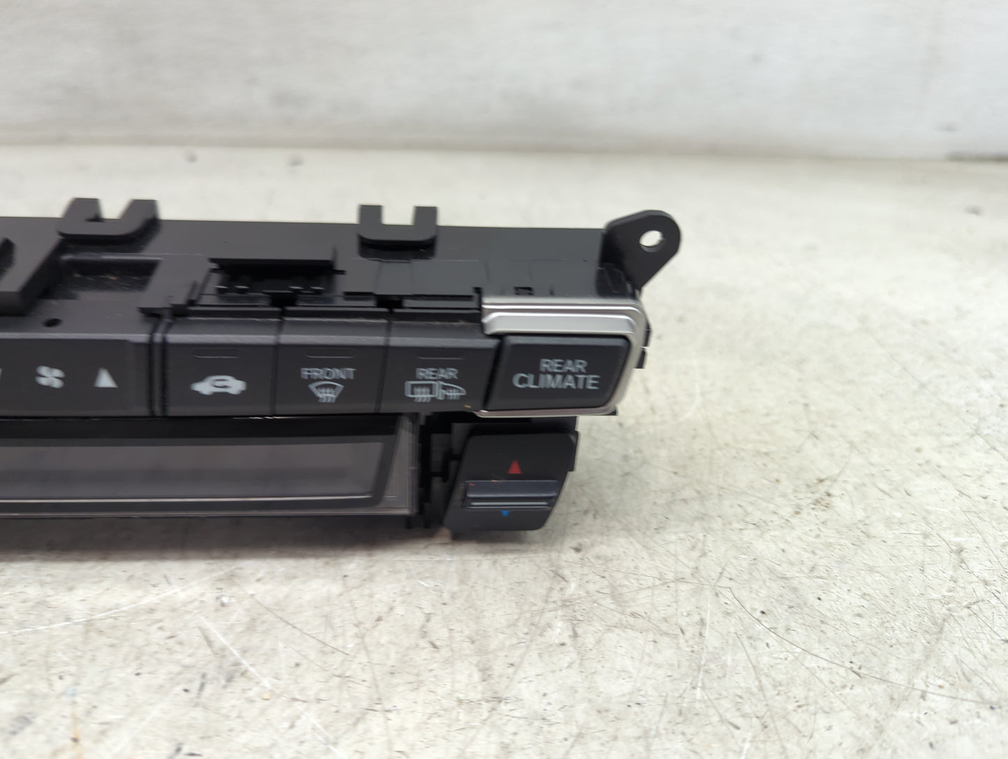 2018 Honda Odyssey Climate Control Module Temperature AC/Heater Replacement P/N:79600THRA520M1 04618235237, 79600THRA521M1 F