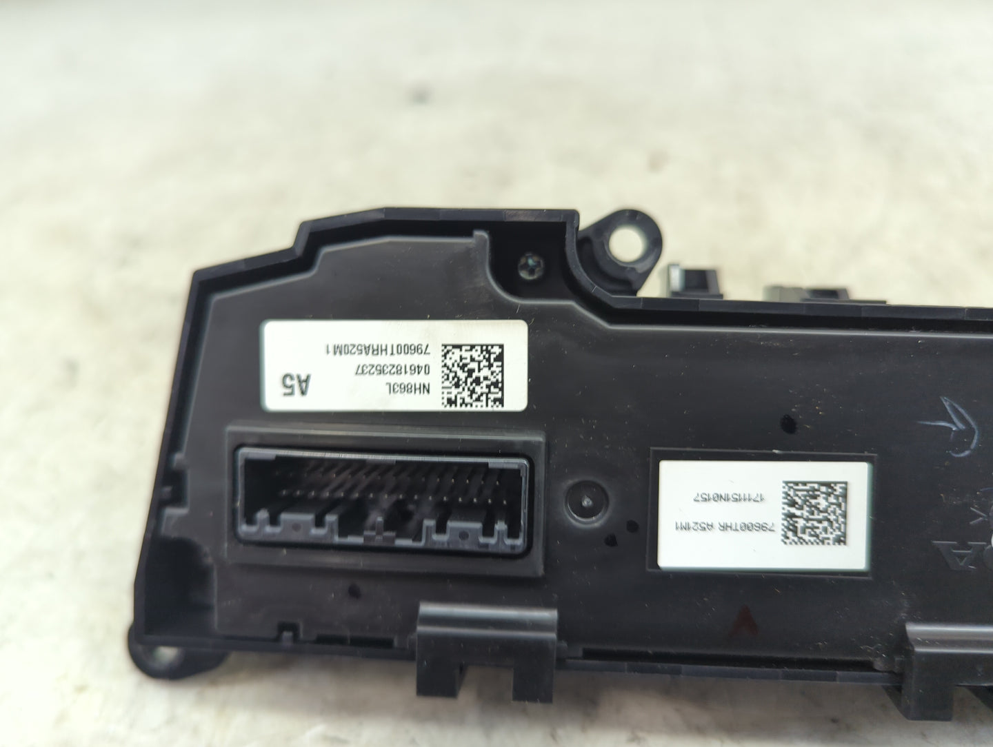 2018 Honda Odyssey Climate Control Module Temperature AC/Heater Replacement P/N:79600THRA520M1 04618235237, 79600THRA521M1 F