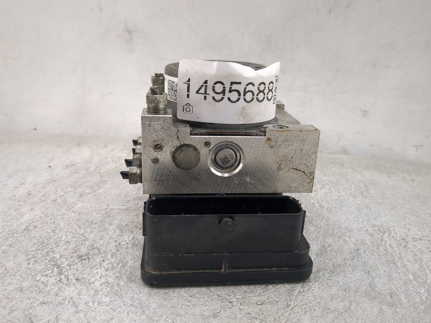 2018 Honda Odyssey ABS Pump Control Module Replacement P/N:57110THRA040M1 Fits OEM Used Auto Parts - Oemusedautoparts1.com