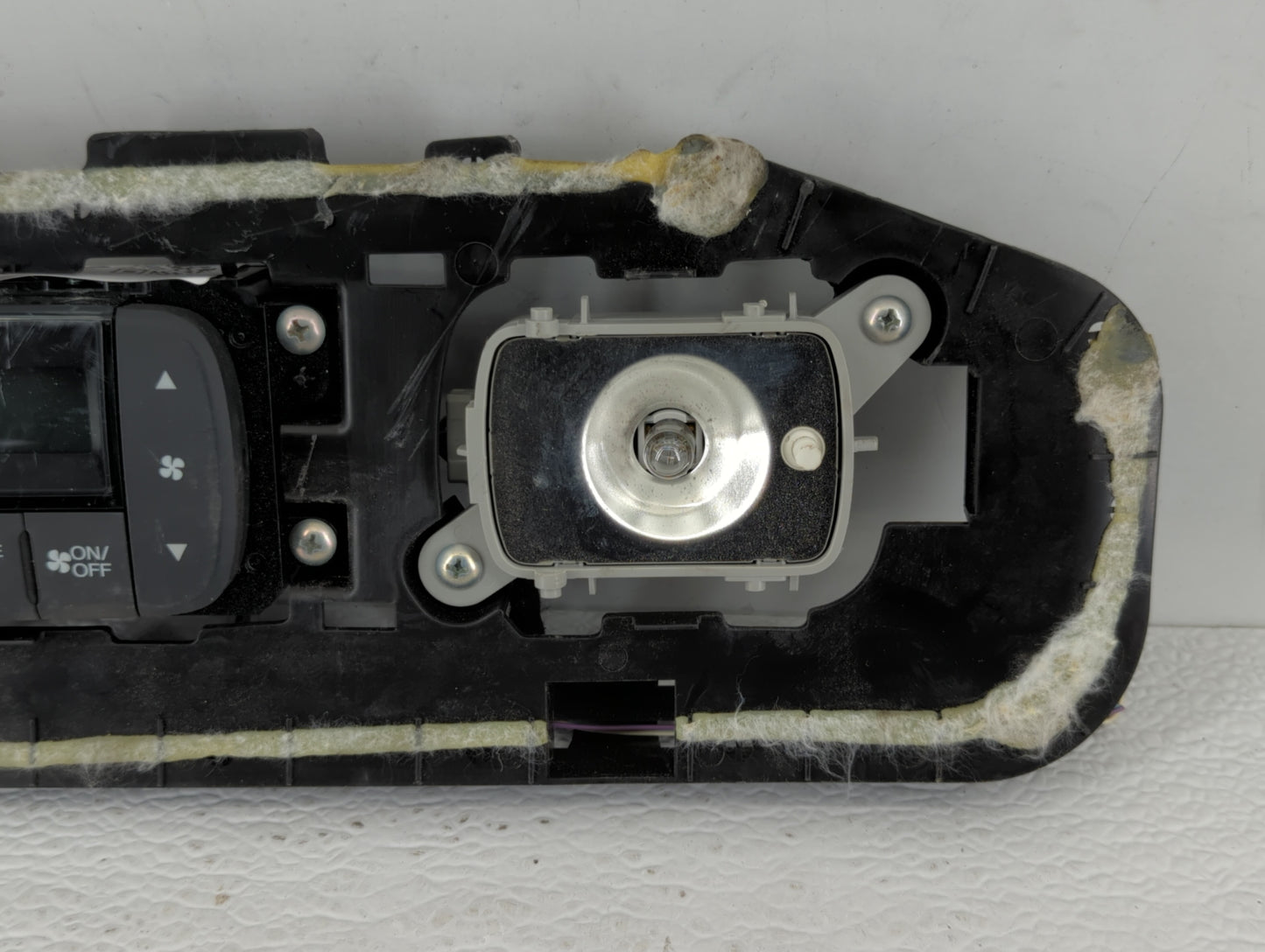 2018 Honda Odyssey Climate Control Module Temperature AC/Heater Replacement P/N:79650THRA410M1 NH900L Fits OEM Used Auto Par