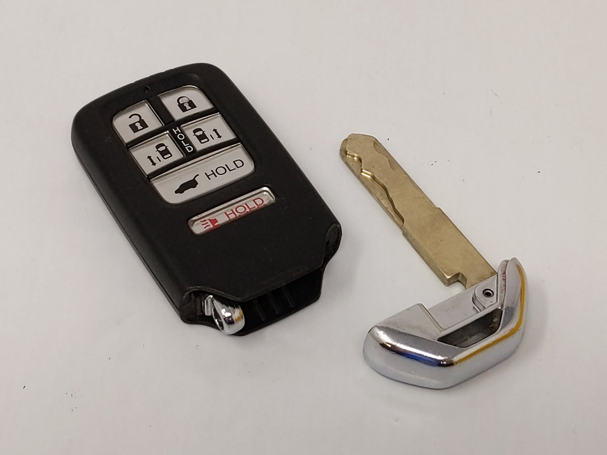 2014-2017 Honda Odyssey Keyless Entry Remote Kr5v1x A2c83158300 - Oemusedautoparts1.com