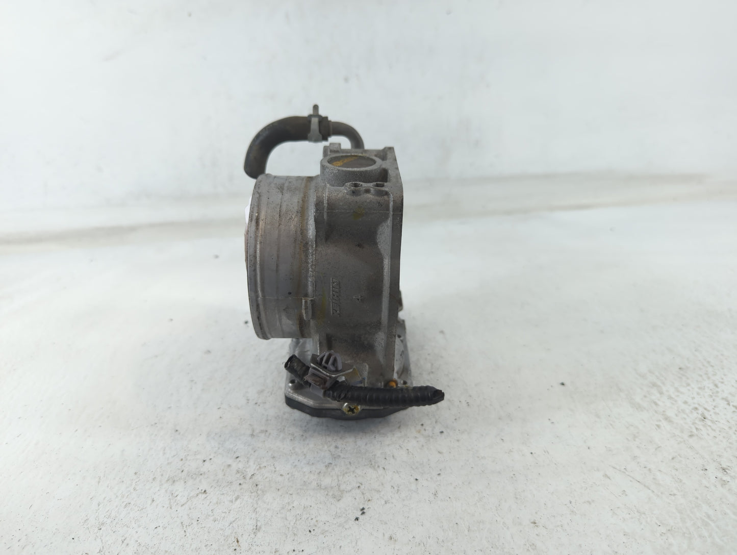 2018 Honda Odyssey Throttle Body P/N:309890 GMF60 Fits Fits 2019 2020 2021 2022 OEM Used Auto Parts - Oemusedautoparts1.com