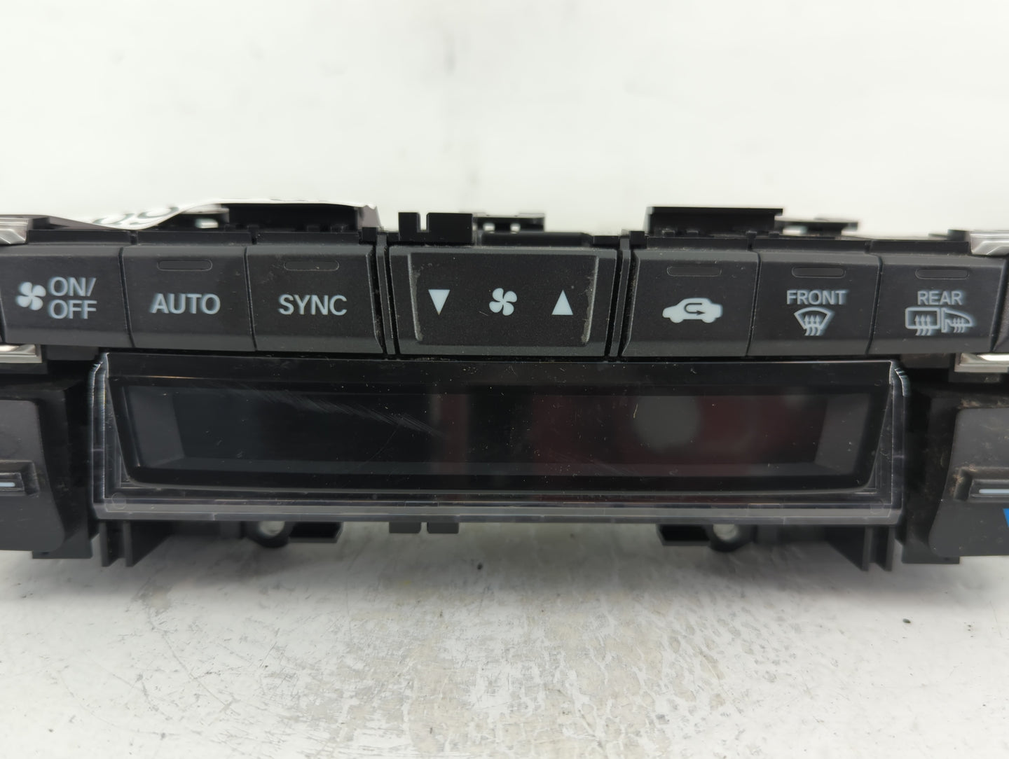 2018 Honda Odyssey Climate Control Module Temperature AC/Heater Replacement P/N:79600THRA520M1 Fits OEM Used Auto Parts - Oe