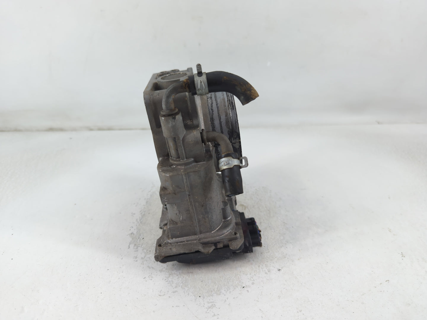 2018 Honda Odyssey Throttle Body P/N:162006U14H Fits Fits 2019 2020 2021 2022 OEM Used Auto Parts - Oemusedautoparts1.com