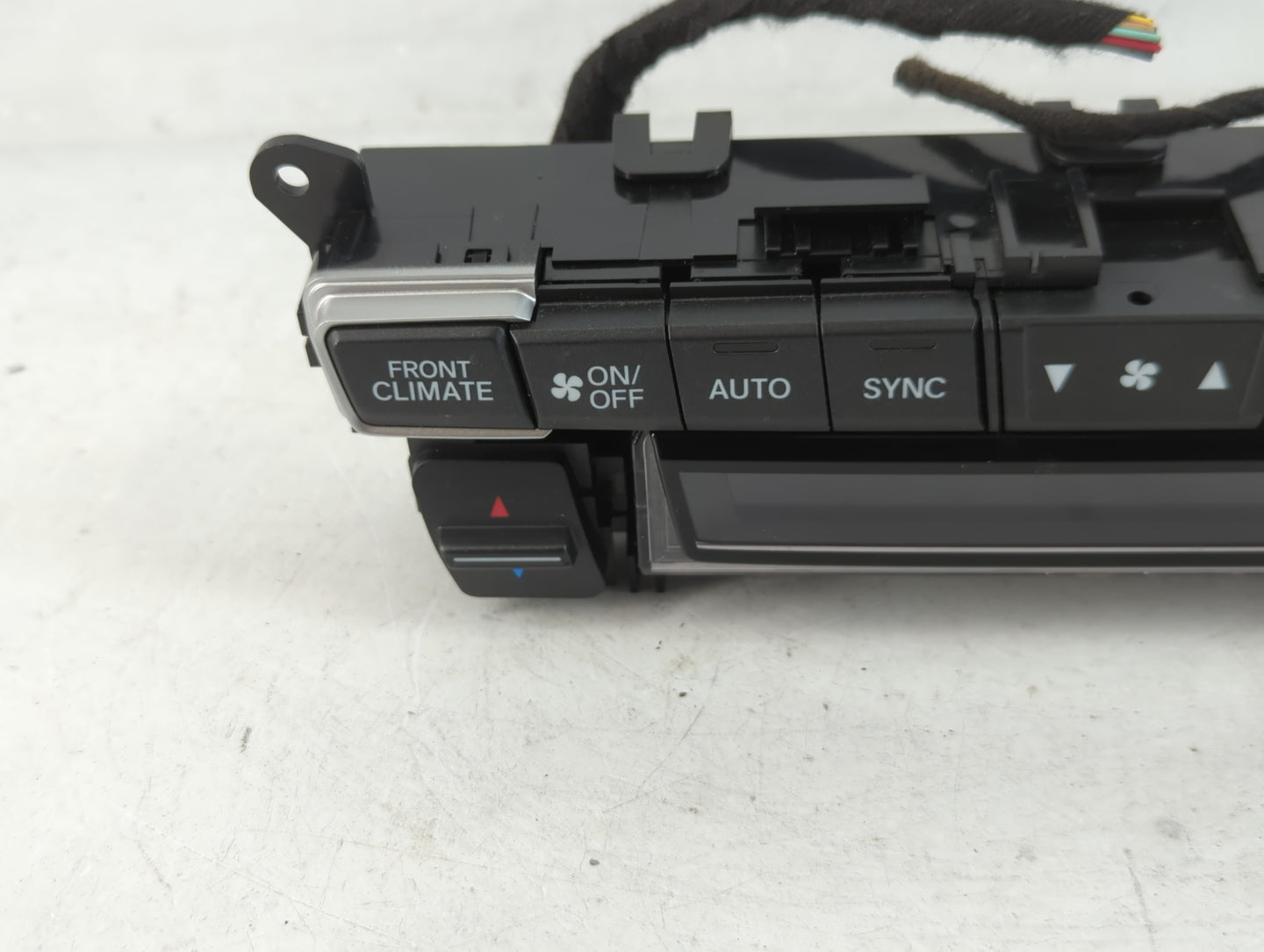 2018 Honda Odyssey Climate Control Module Temperature AC/Heater Replacement P/N:79600THR A521M1 Fits OEM Used Auto Parts - O