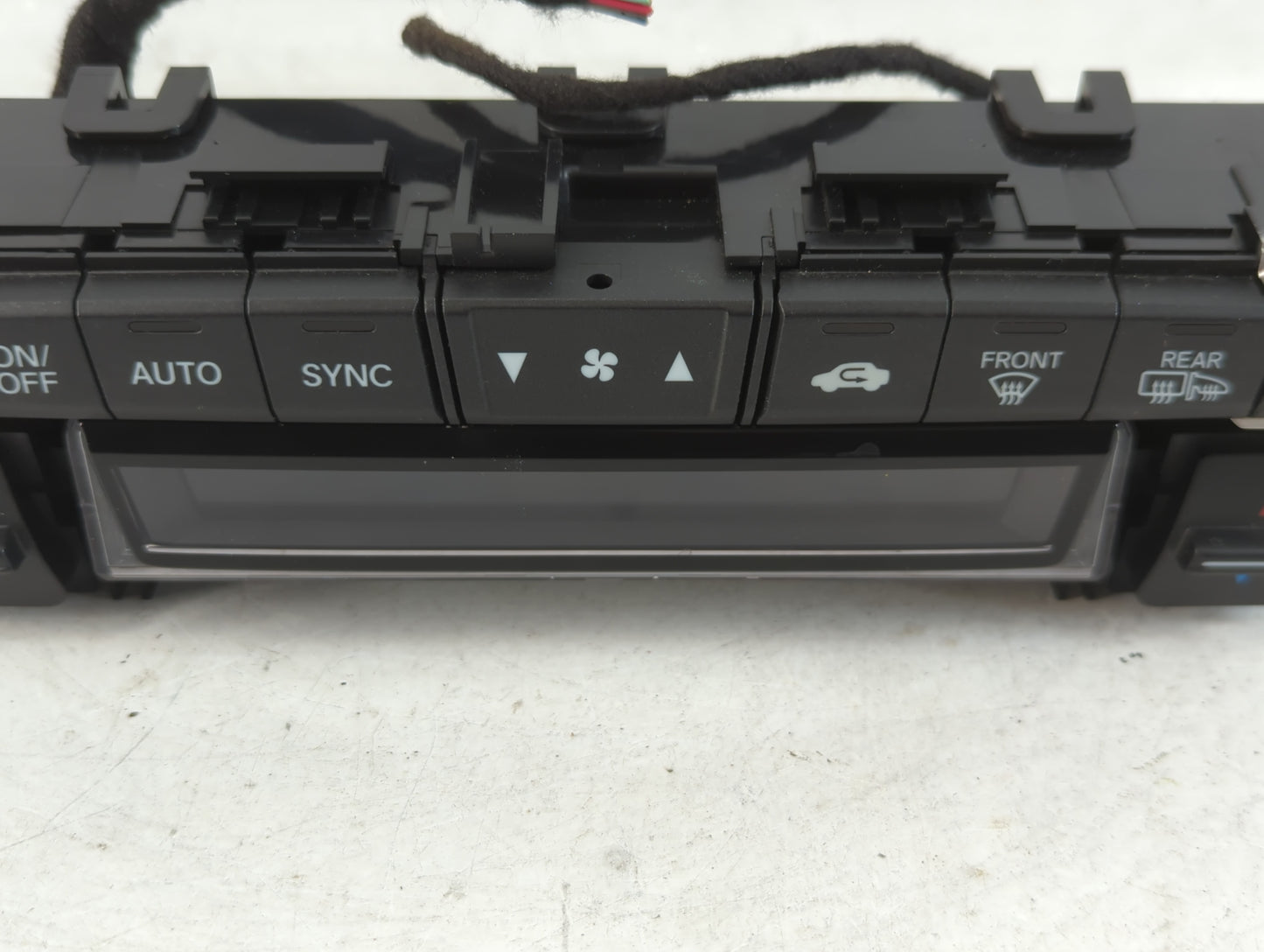 2018 Honda Odyssey Climate Control Module Temperature AC/Heater Replacement P/N:79600THR A521M1 Fits OEM Used Auto Parts - O