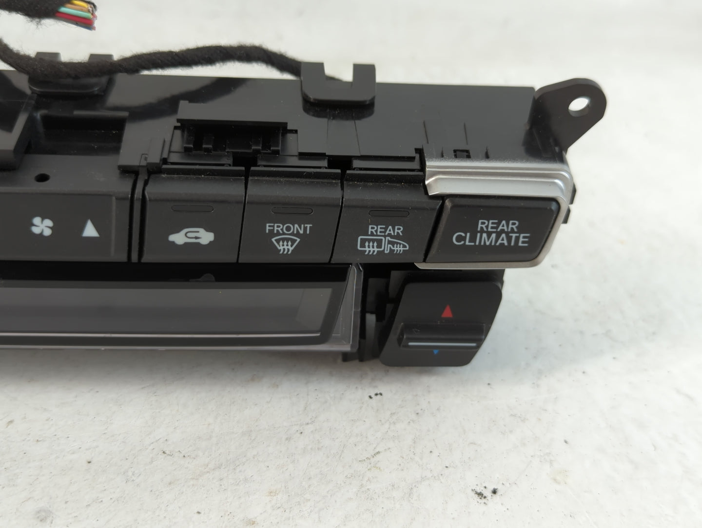 2018 Honda Odyssey Climate Control Module Temperature AC/Heater Replacement P/N:79600THR A521M1 Fits OEM Used Auto Parts - O