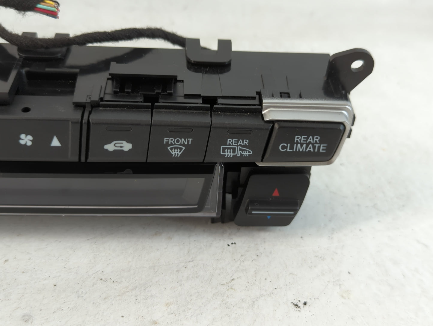 2018 Honda Odyssey Climate Control Module Temperature AC/Heater Replacement P/N:79600THR A521M1 Fits OEM Used Auto Parts - O