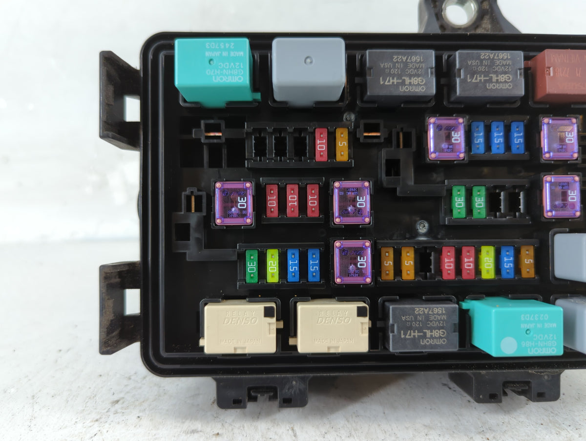 2018-2019 Honda Odyssey Fusebox Fuse Box Panel Relay Module P/N:7171-4924-30 Fits Fits 2018 2019 OEM Used Auto Parts - Oemus