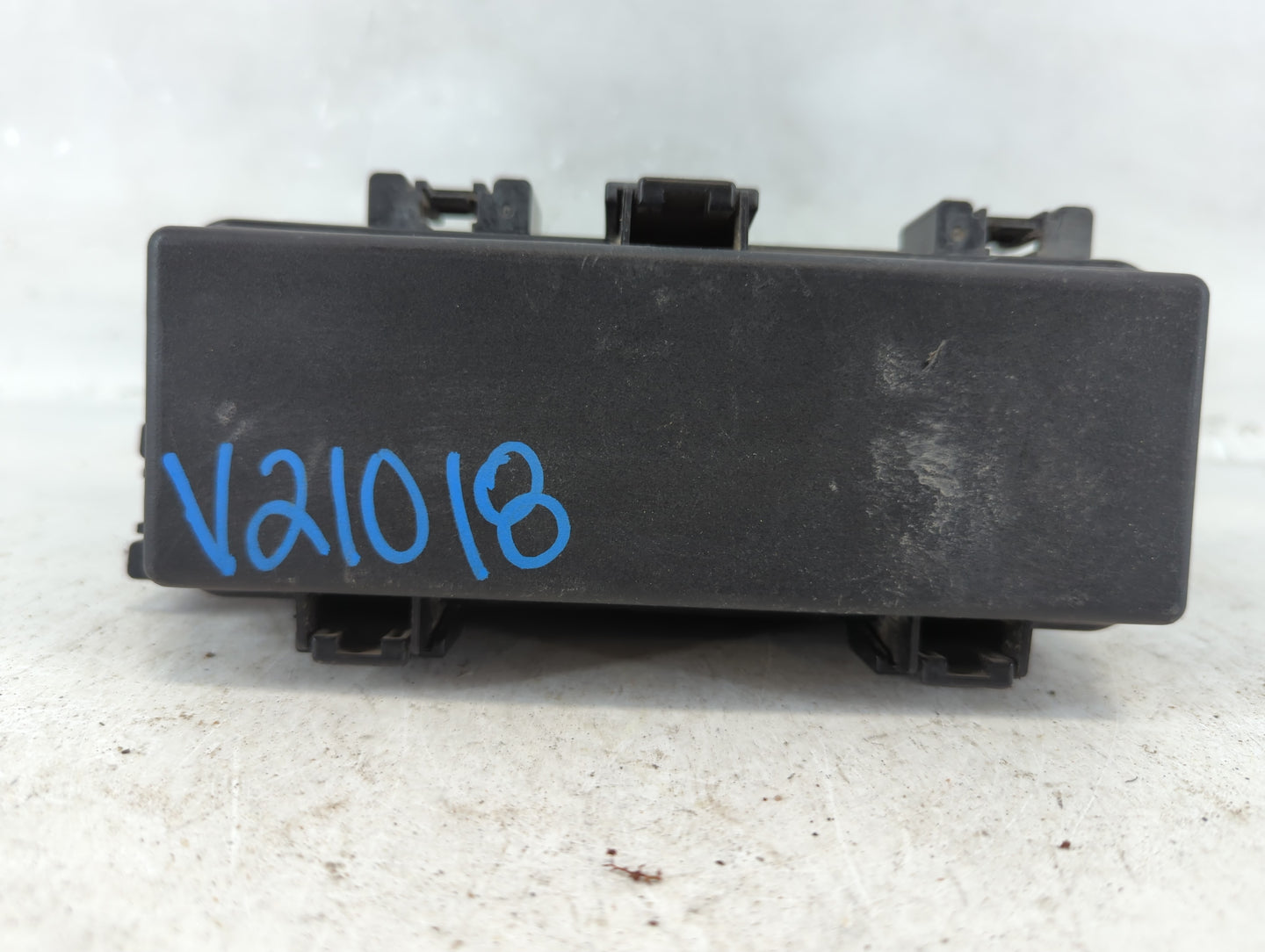 2016-2018 Honda Pilot Fusebox Fuse Box Panel Relay Module P/N:7171-4427-30 Fits Fits 2016 2017 2018 OEM Used Auto Parts - Oe