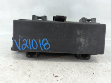 2016-2018 Honda Pilot Fusebox Fuse Box Panel Relay Module P/N:7171-4427-30 Fits Fits 2016 2017 2018 OEM Used Auto Parts - Oe