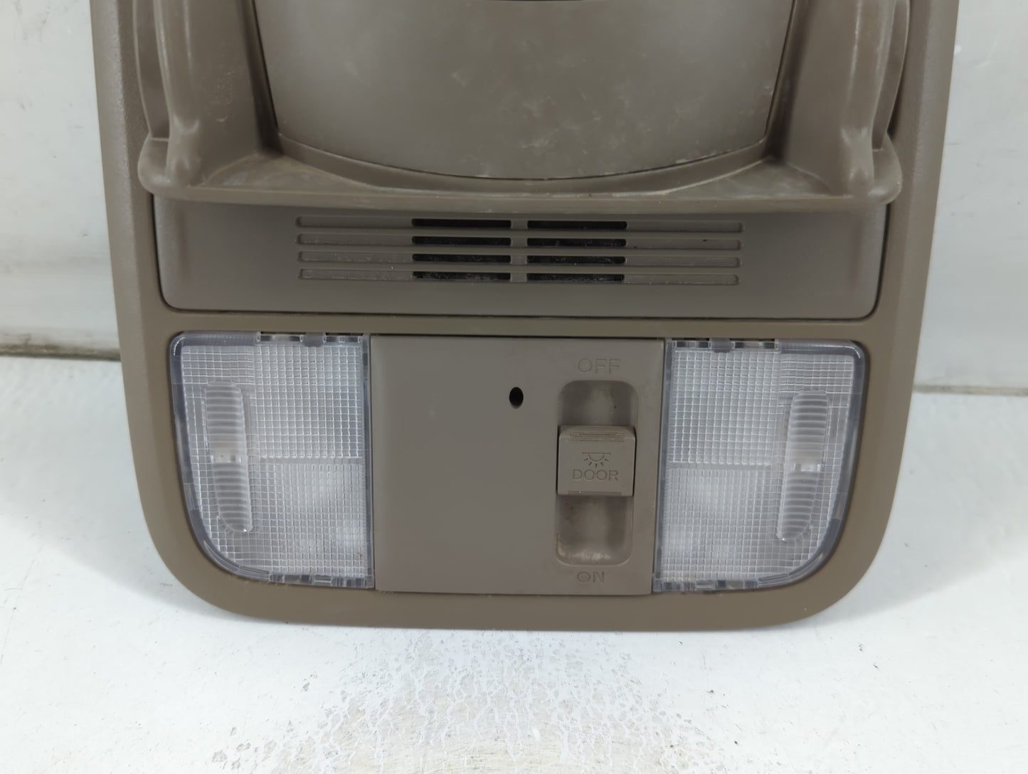 2018 Honda Pilot Overhead Roof Console - Oemusedautoparts1.com