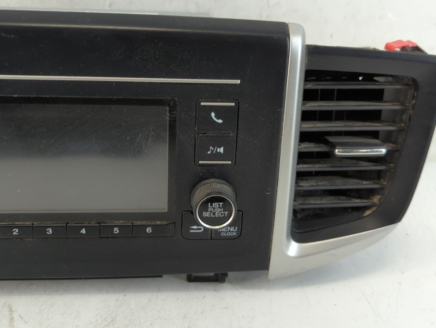 2016-2019 Honda Pilot Radio AM FM Cd Player Receiver Replacement P/N:39100-TG7-A21 Fits Fits 2016 2017 2018 2019 OEM Used Au