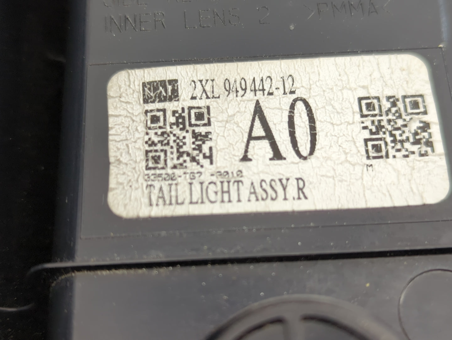 2016-2018 Honda Pilot Tail Light Assembly Passenger Right OEM P/N:949442-12 11-6829-00-1N Fits Fits 2016 2017 2018 OEM Used 