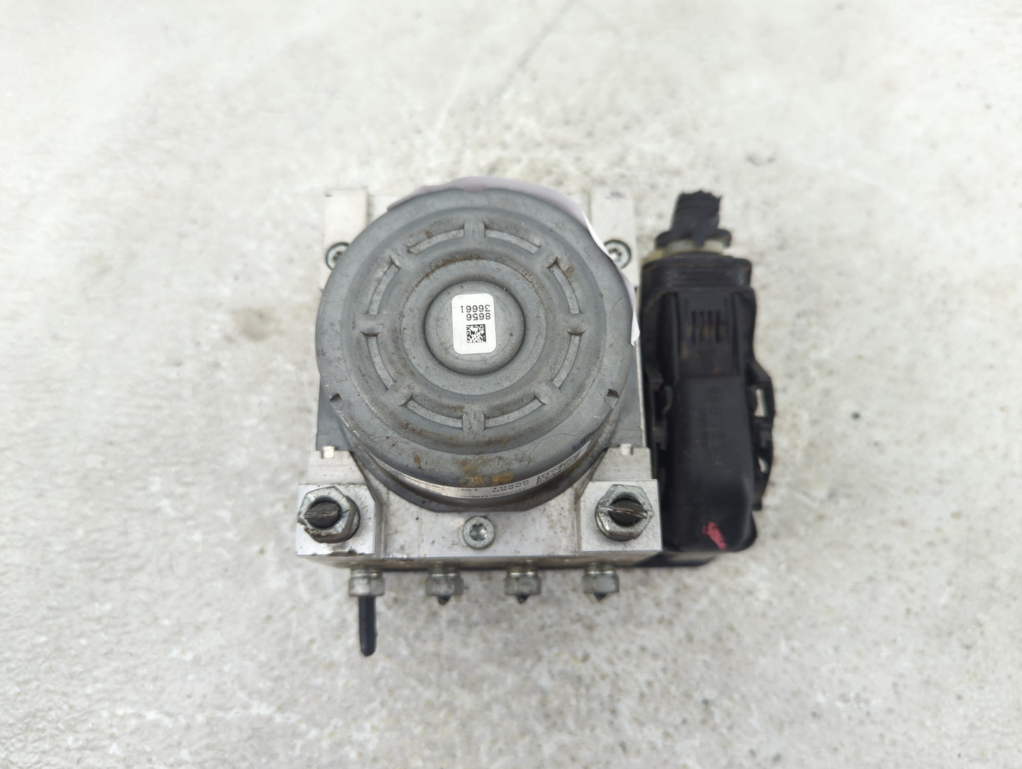 2016-2018 Honda Pilot ABS Pump Control Module Replacement P/N:57110-TG8-A04 Fits Fits 2016 2017 2018 OEM Used Auto Parts - O