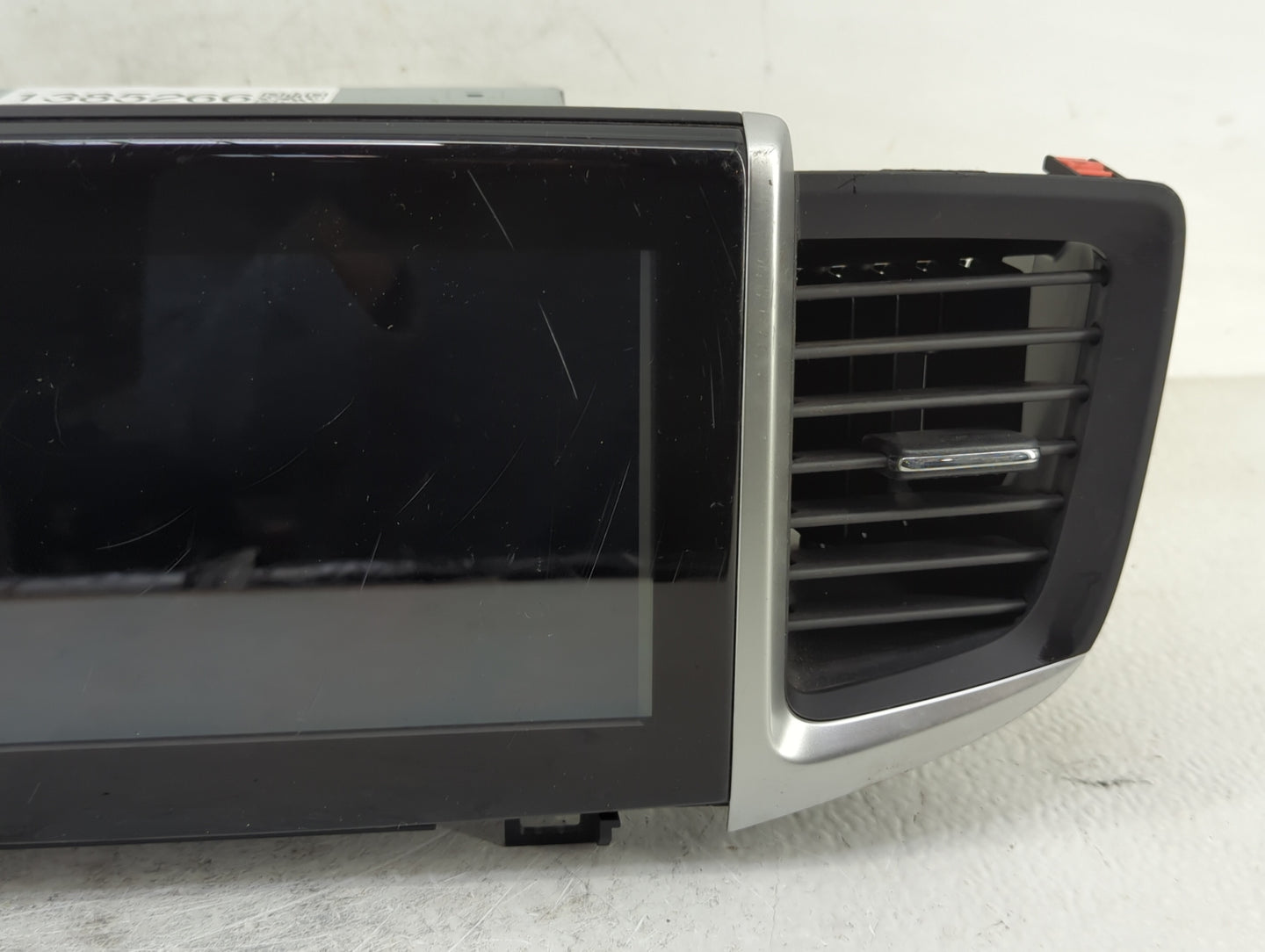 2016-2019 Honda Pilot Radio AM FM Cd Player Receiver Replacement P/N:39540-TG7-A03 Fits Fits 2016 2017 2018 2019 OEM Used Au