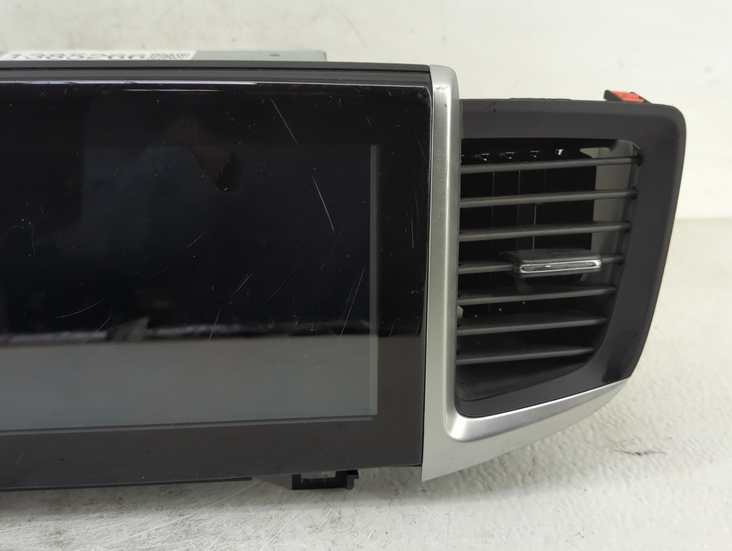 2016-2019 Honda Pilot Radio AM FM Cd Player Receiver Replacement P/N:39540-TG7-A03 Fits Fits 2016 2017 2018 2019 OEM Used Au