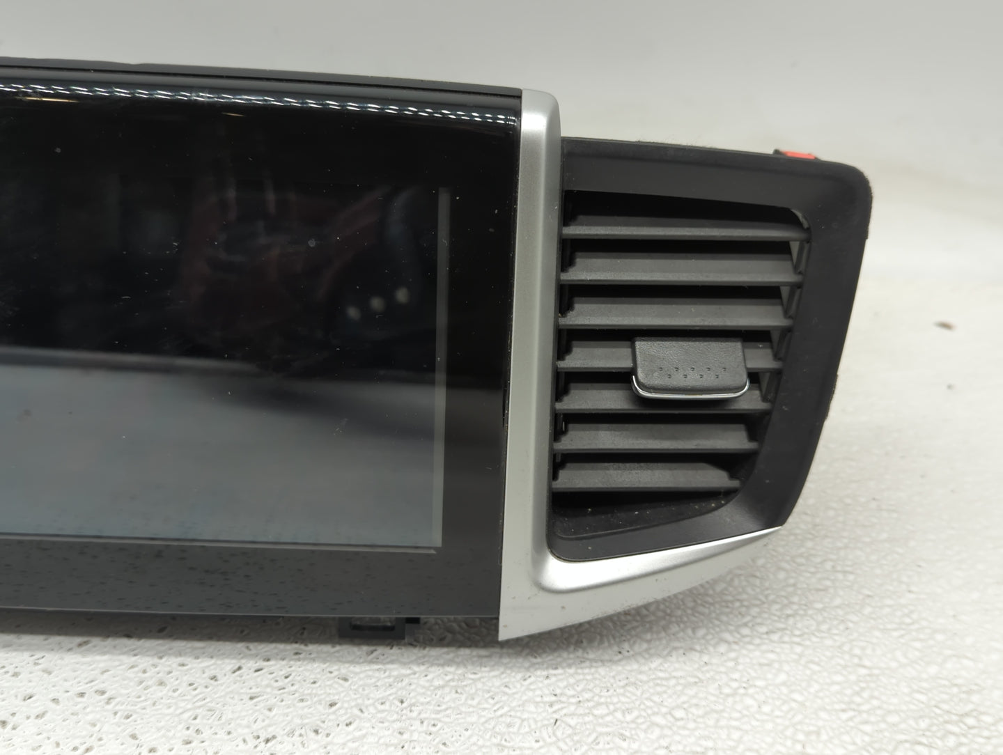 2016-2019 Honda Pilot Radio AM FM Cd Player Receiver Replacement P/N:39540-TG7-A04 Fits Fits 2016 2017 2018 2019 OEM Used Au