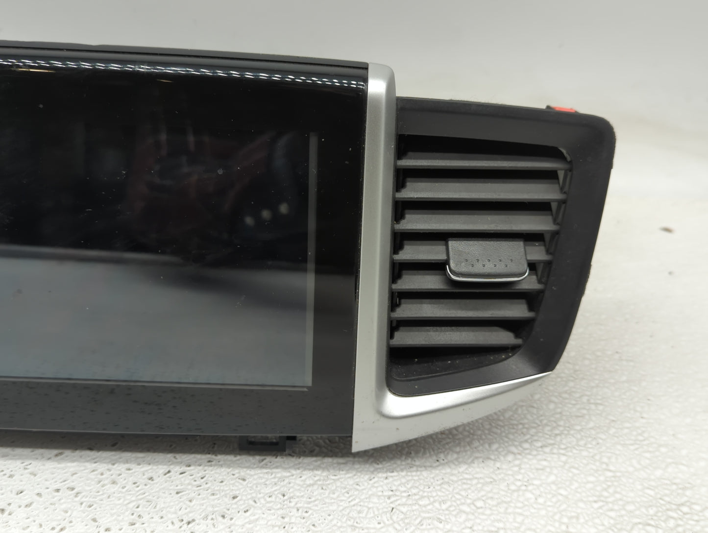 2016-2019 Honda Pilot Radio AM FM Cd Player Receiver Replacement P/N:39540-TG7-A04 Fits Fits 2016 2017 2018 2019 OEM Used Au