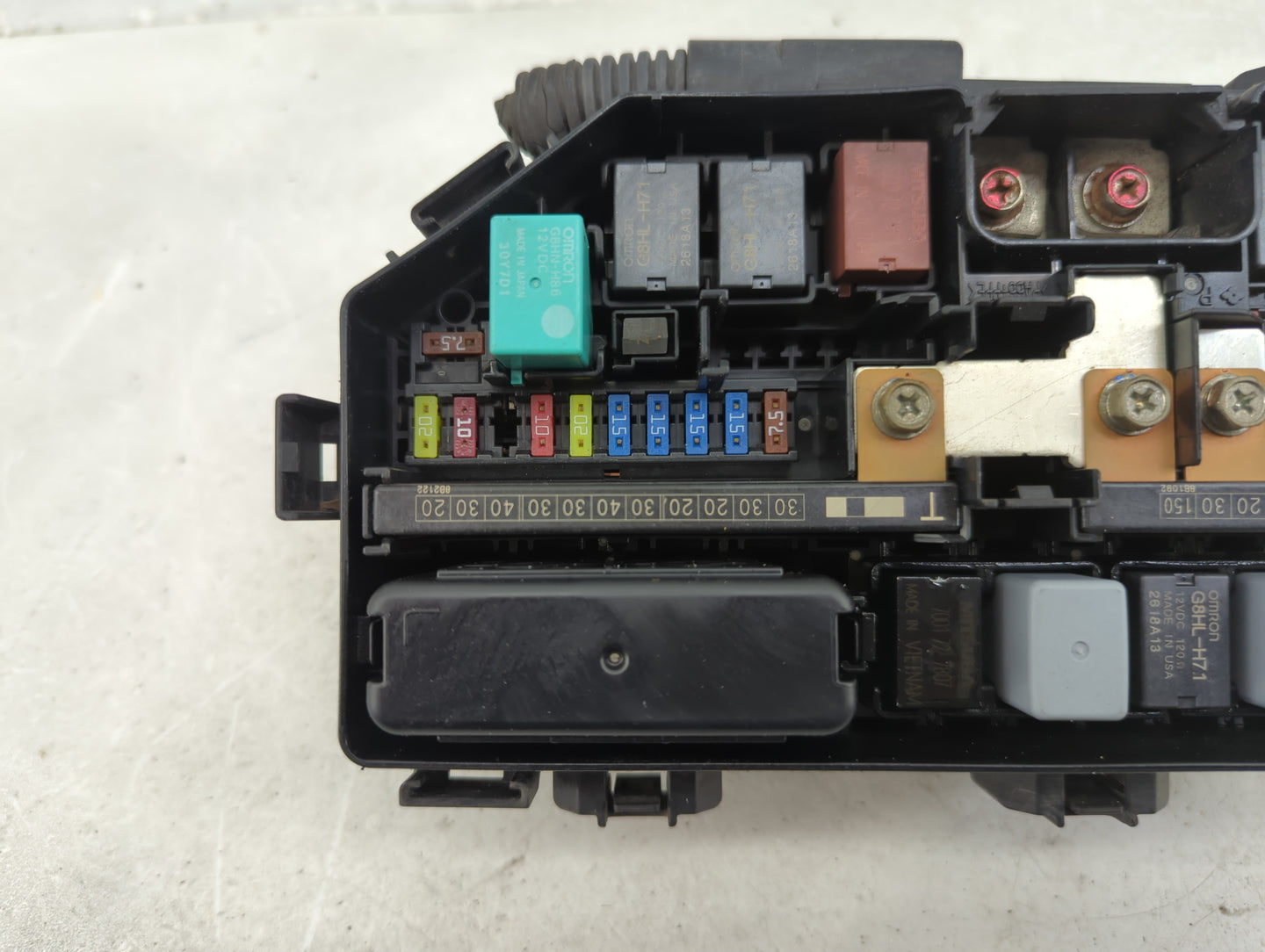 2016-2018 Honda Pilot Fusebox Fuse Box Panel Relay Module Fits Fits 2016 2017 2018 OEM Used Auto Parts - Oemusedautoparts1.c