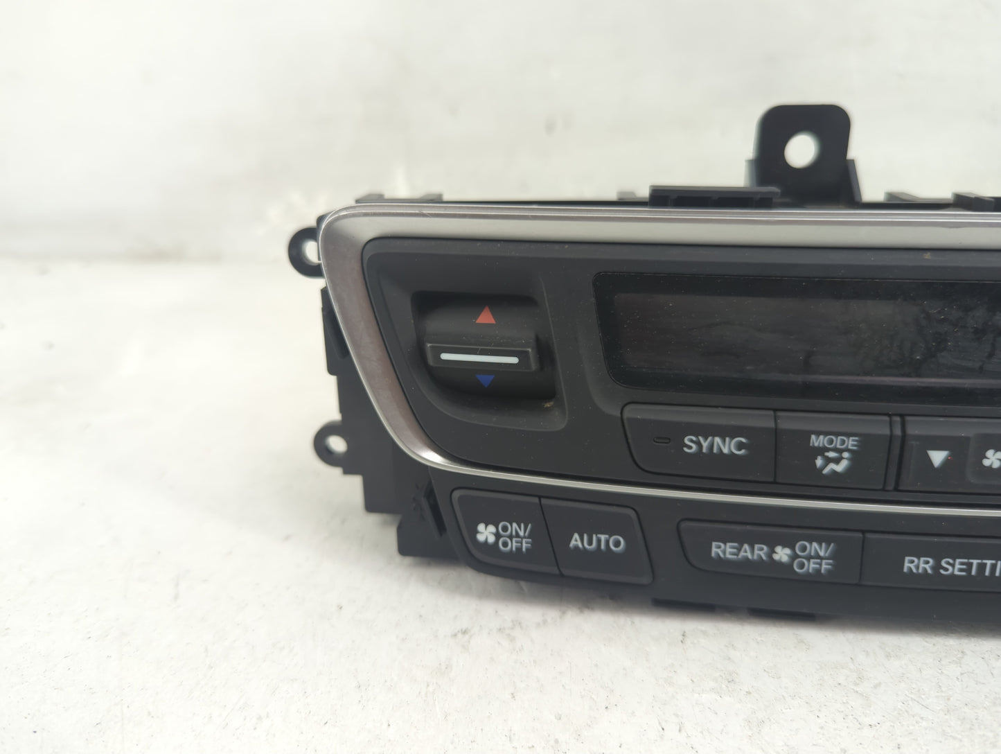 2016-2018 Honda Pilot Climate Control Module Temperature AC/Heater Replacement P/N:79600TG7A620M1 Fits Fits 2016 2017 2018 O