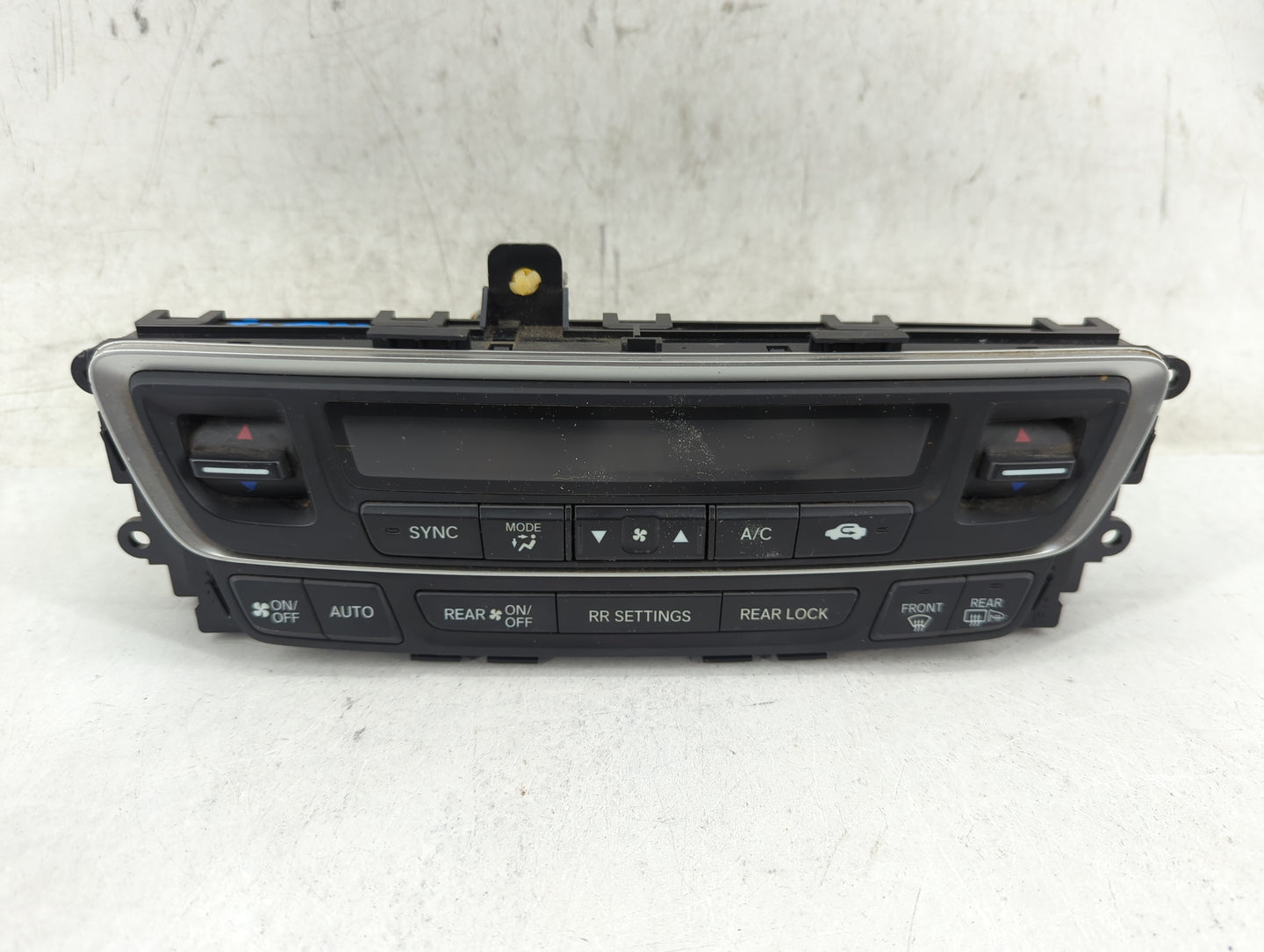 2016-2018 Honda Pilot Climate Control Module Temperature AC/Heater Replacement P/N:79600TG7A620M1 Fits Fits 2016 2017 2018 O