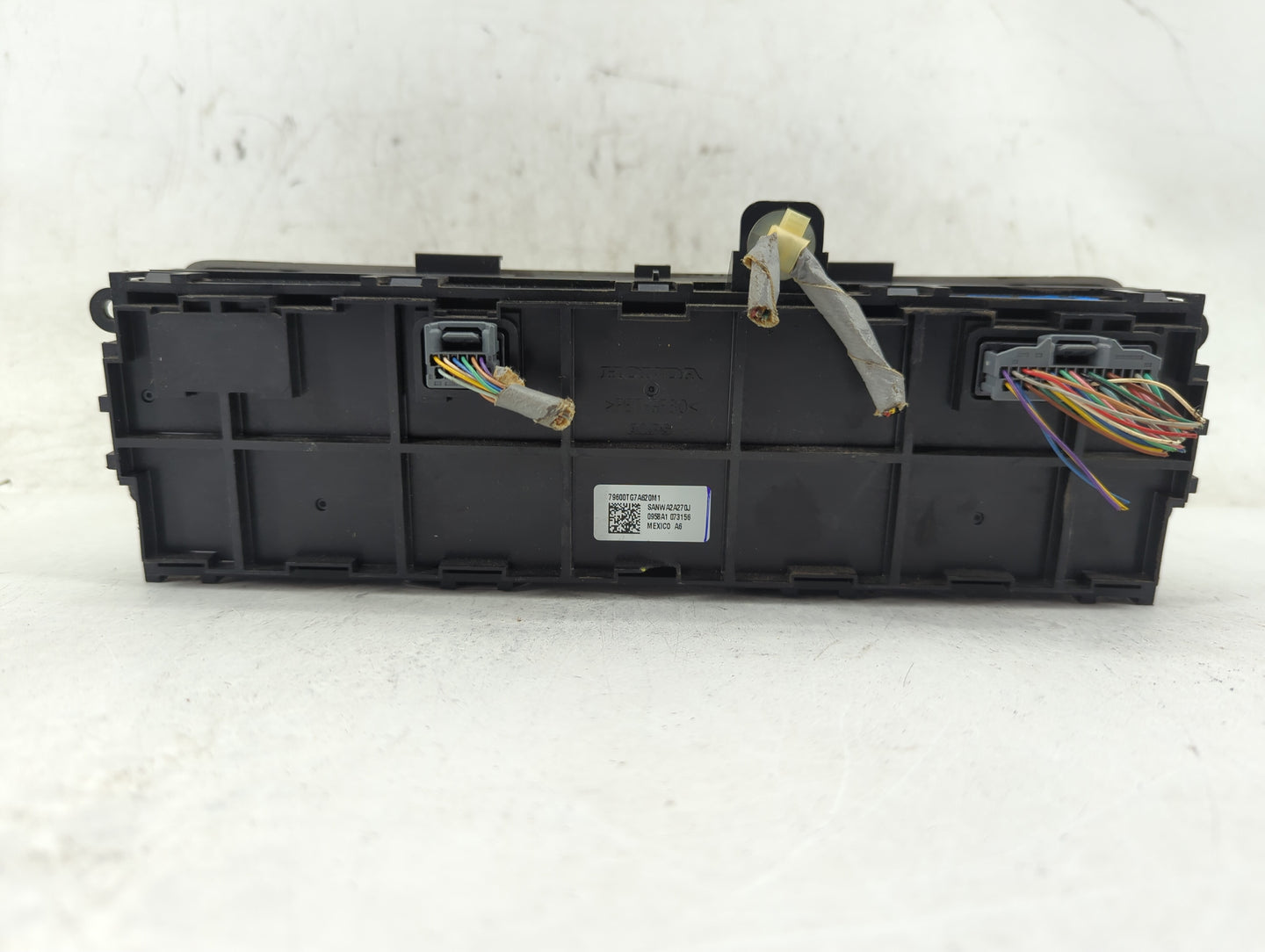 2016-2018 Honda Pilot Climate Control Module Temperature AC/Heater Replacement P/N:79600TG7A620M1 Fits Fits 2016 2017 2018 O