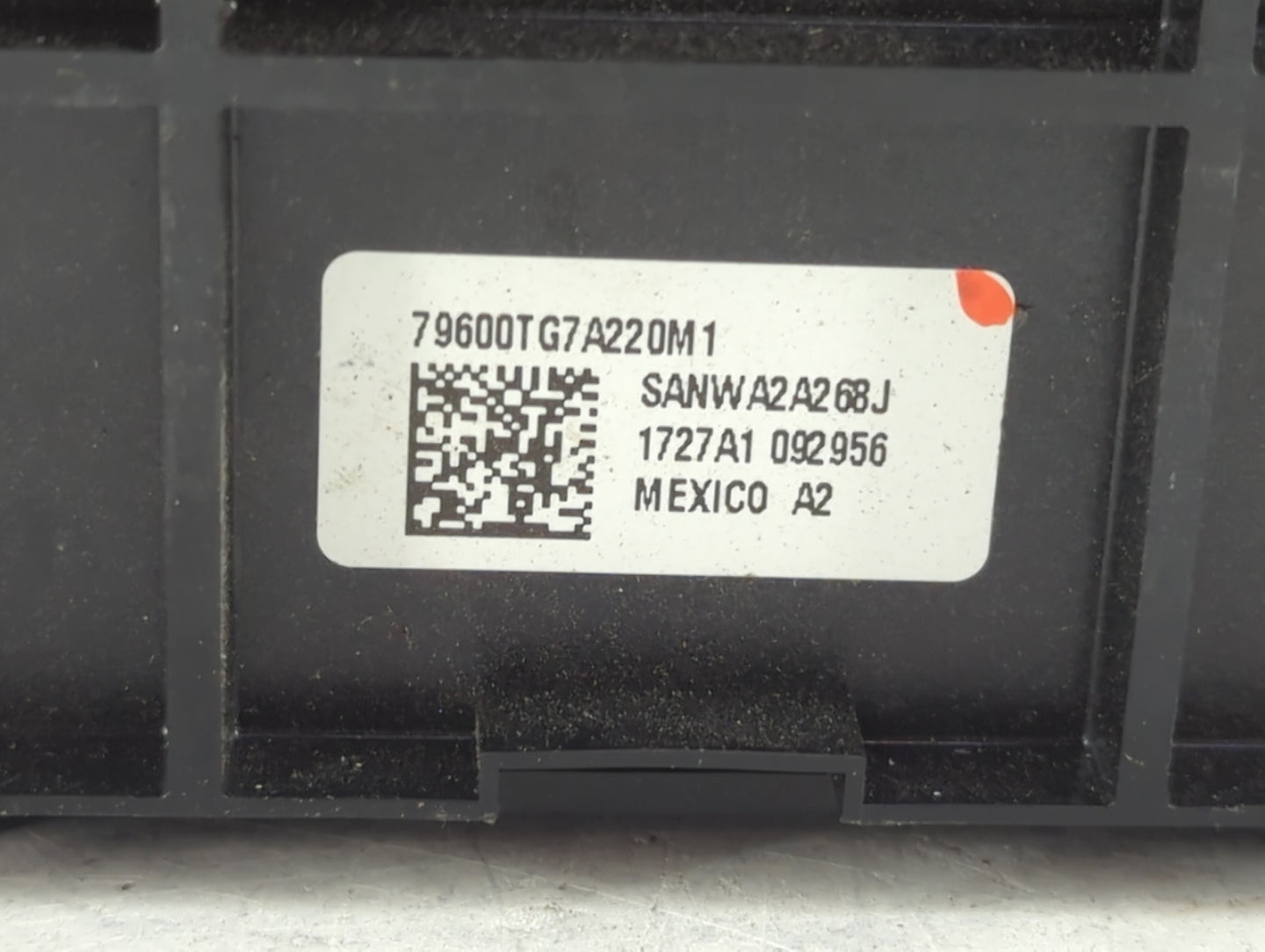 2016-2018 Honda Pilot Climate Control Module Temperature AC/Heater Replacement P/N:79600TG7A220M1 Fits Fits 2016 2017 2018 O