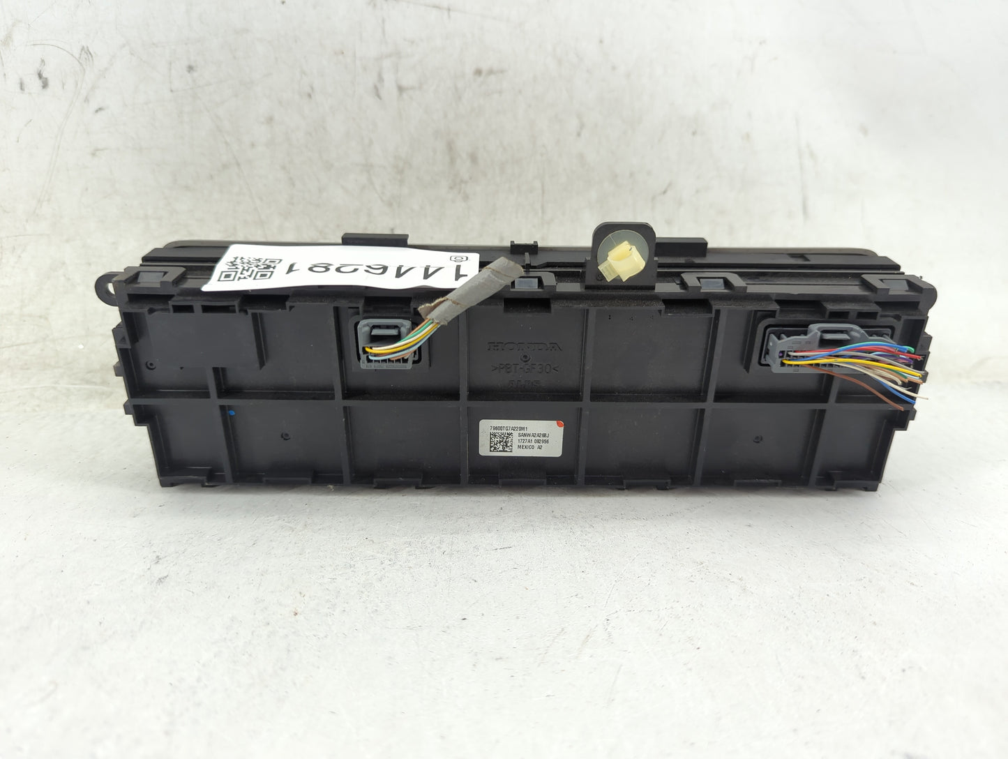 2016-2018 Honda Pilot Climate Control Module Temperature AC/Heater Replacement P/N:79600TG7A220M1 Fits Fits 2016 2017 2018 O