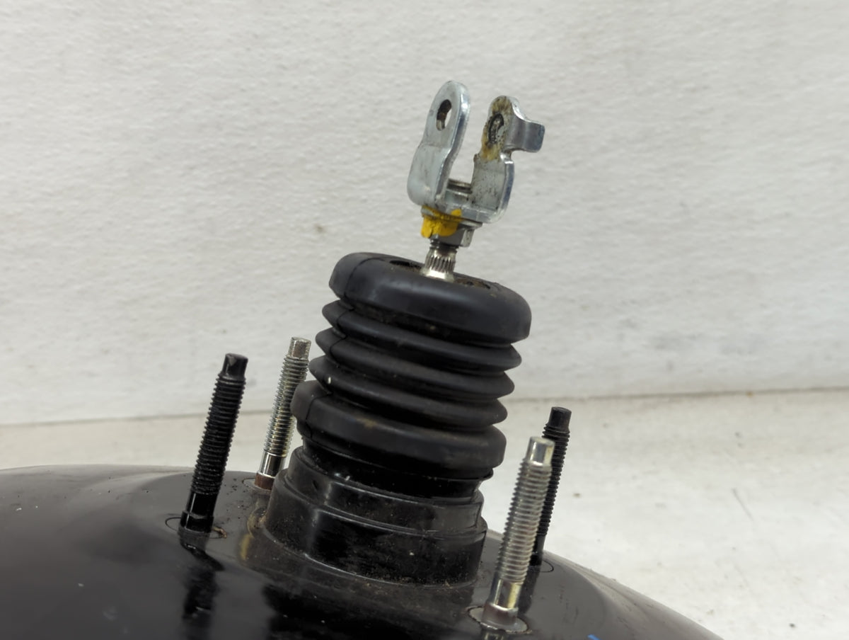2016-2018 Honda Pilot Power Brake Booster Oem 1451475 - Oemusedautoparts1.com