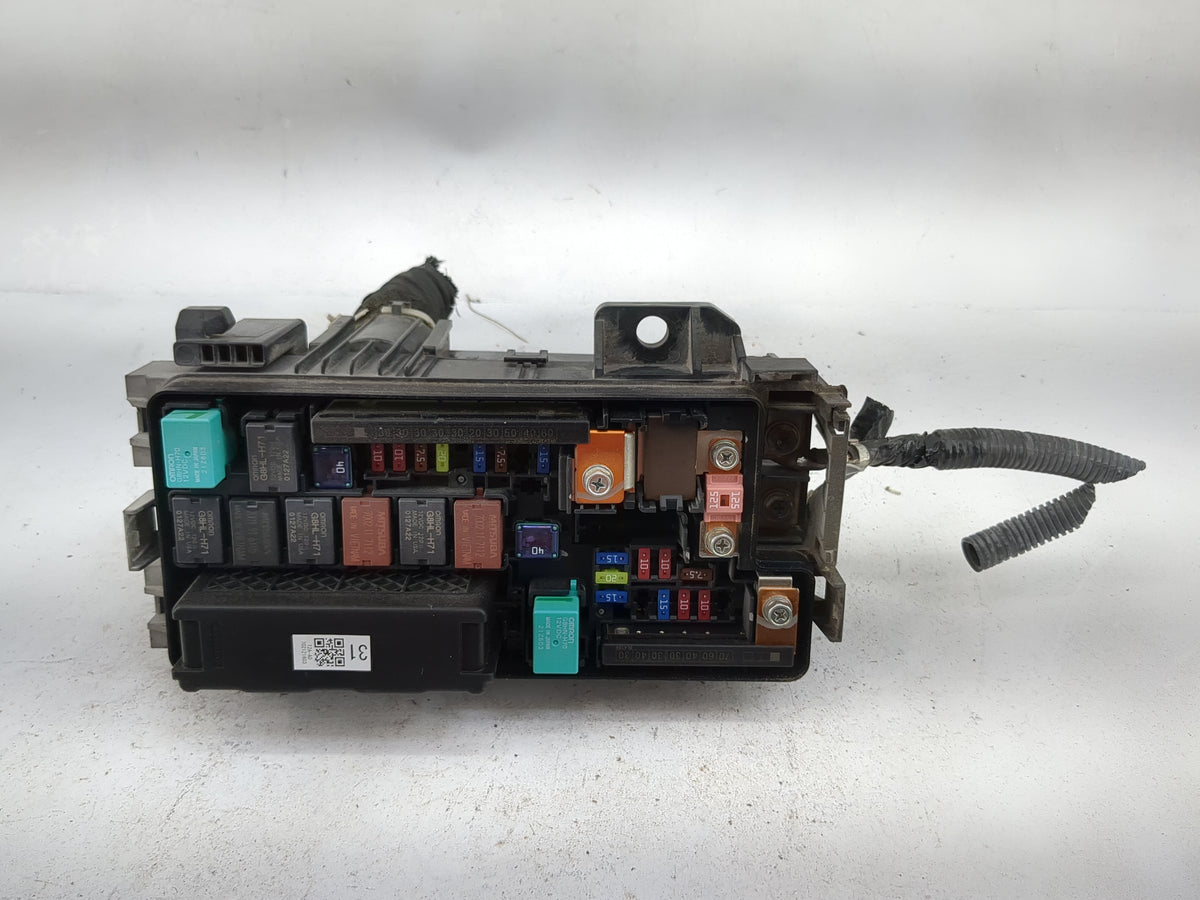2016-2018 Honda Pilot Fusebox Fuse Box Panel Relay Module P/N:38250-T2A-A02 38250T2AA02 Fits Fits 2016 2017 2018 OEM Used Au