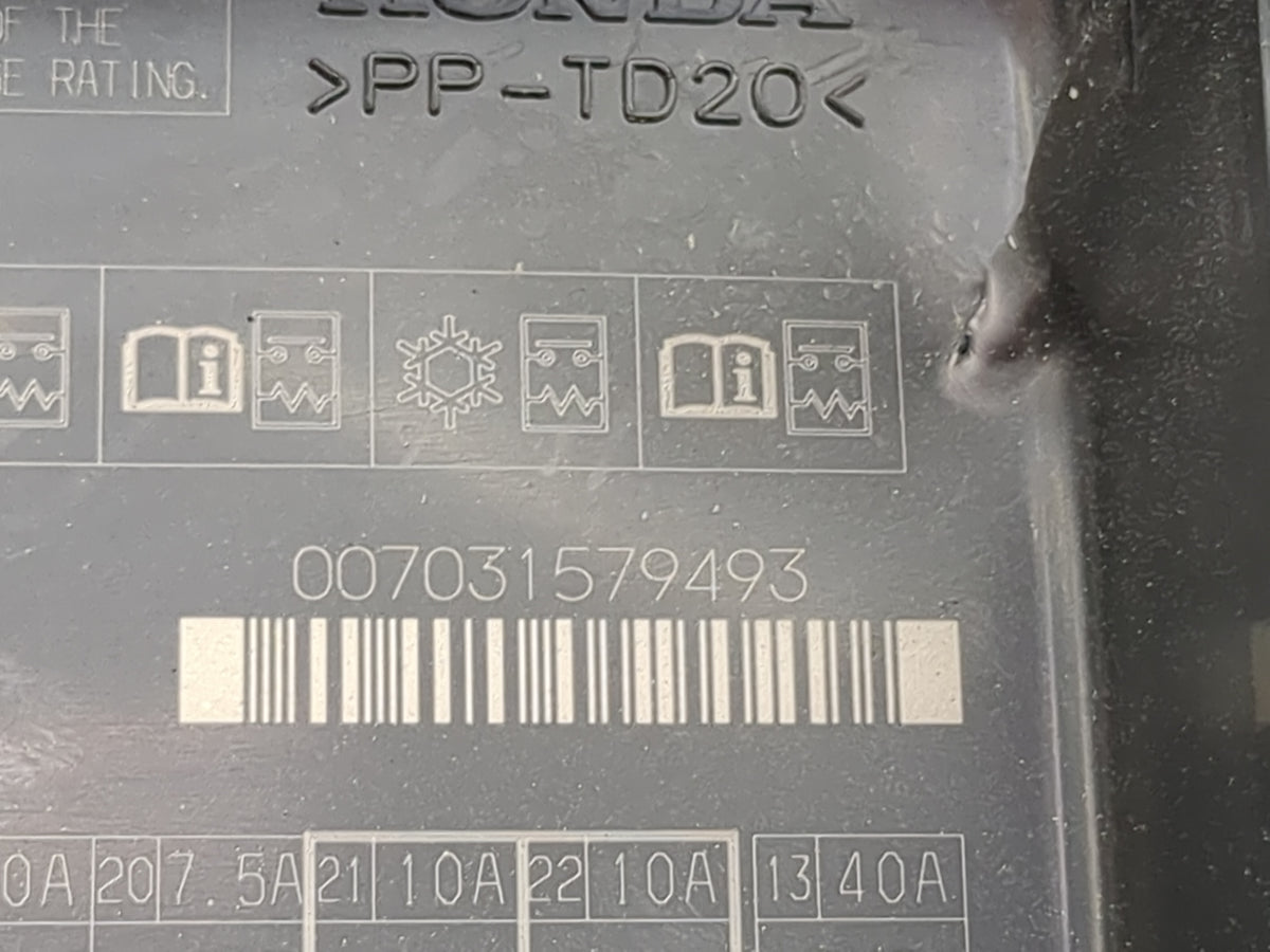 2016-2018 Honda Pilot Fusebox Fuse Box Panel Relay Module P/N:38250-T2A-A02 38250T2AA02 Fits Fits 2016 2017 2018 OEM Used Au