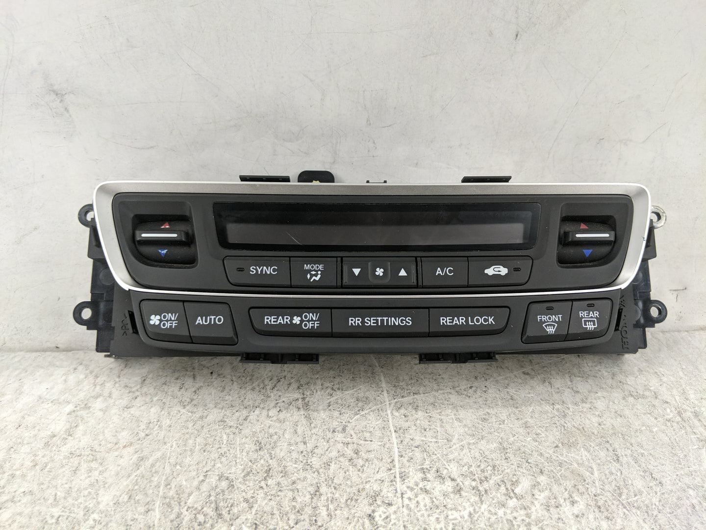 2016-2018 Honda Pilot Climate Control Module Temperature AC/Heater Replacement P/N:79600TG7A220M1 SANWA2A268J Fits OEM Used 