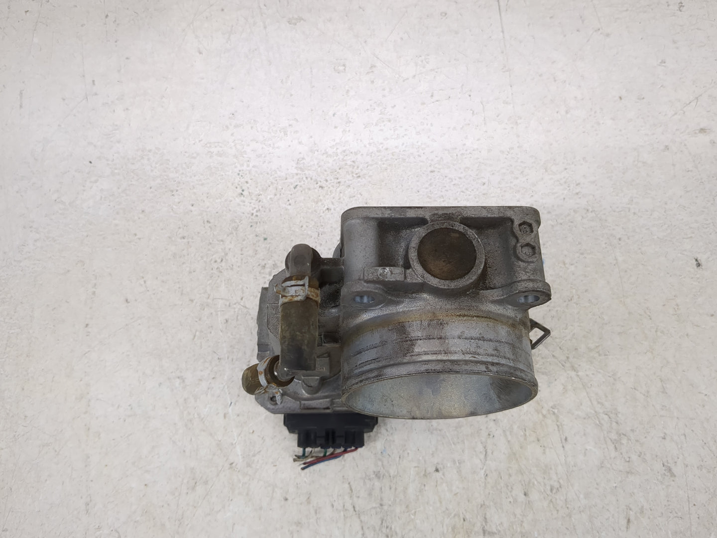 2016-2021 Honda Pilot Throttle Body P/N:1430 016731 Fits Fits 2016 2017 2018 2019 2020 2021 OEM Used Auto Parts - Oemusedaut