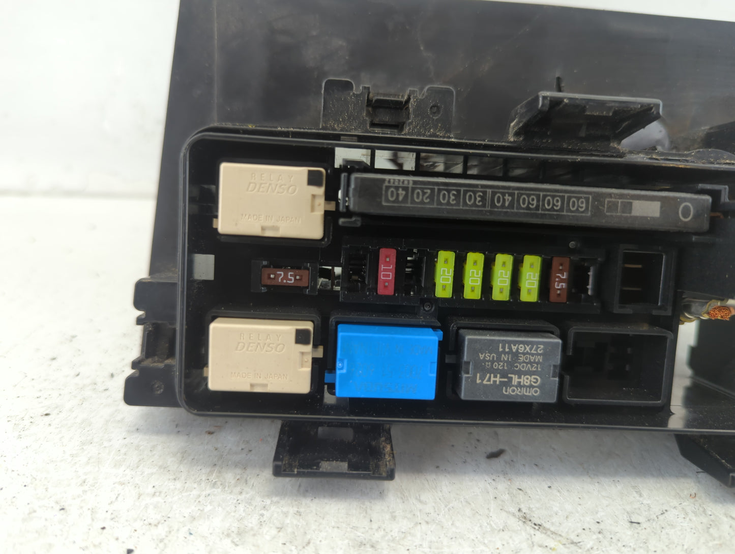 2016-2018 Honda Pilot Fusebox Fuse Box Panel Relay Module P/N:38243-TG7 7171-4427-30 Fits Fits 2016 2017 2018 OEM Used Auto 