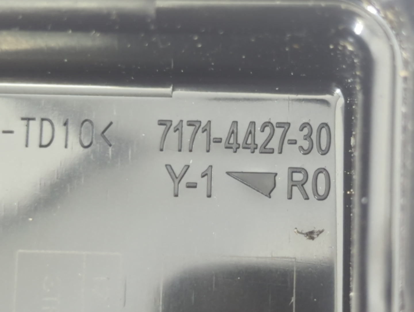 2016-2018 Honda Pilot Fusebox Fuse Box Panel Relay Module P/N:38243-TG7 7171-4427-30 Fits Fits 2016 2017 2018 OEM Used Auto 