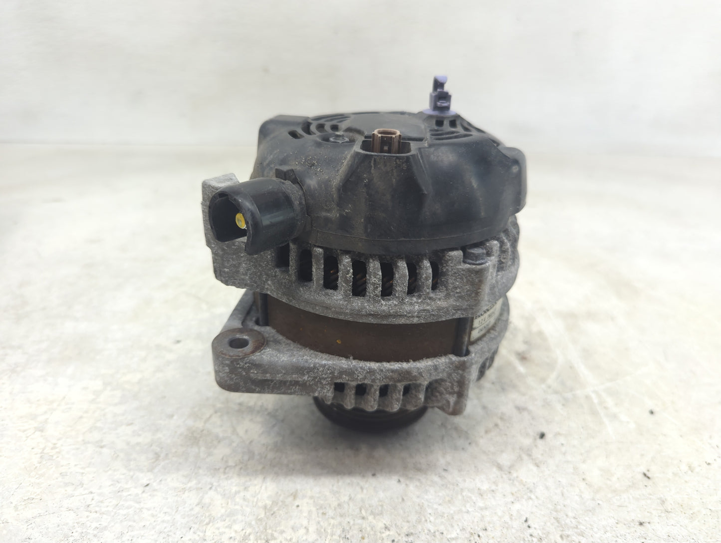 2017-2022 Honda Ridgeline Alternator Replacement Generator Charging Assembly Engine OEM P/N:TN104211-8510 Fits OEM Used Auto
