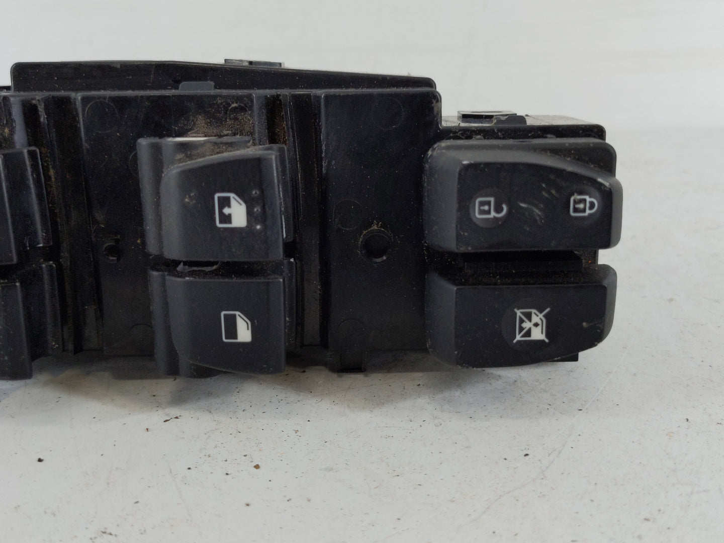 2018-2022 Hyundai Accent Master Power Window Switch Replacement Driver Side Left P/N:299174009 Fits Fits 2018 2019 2020 2021
