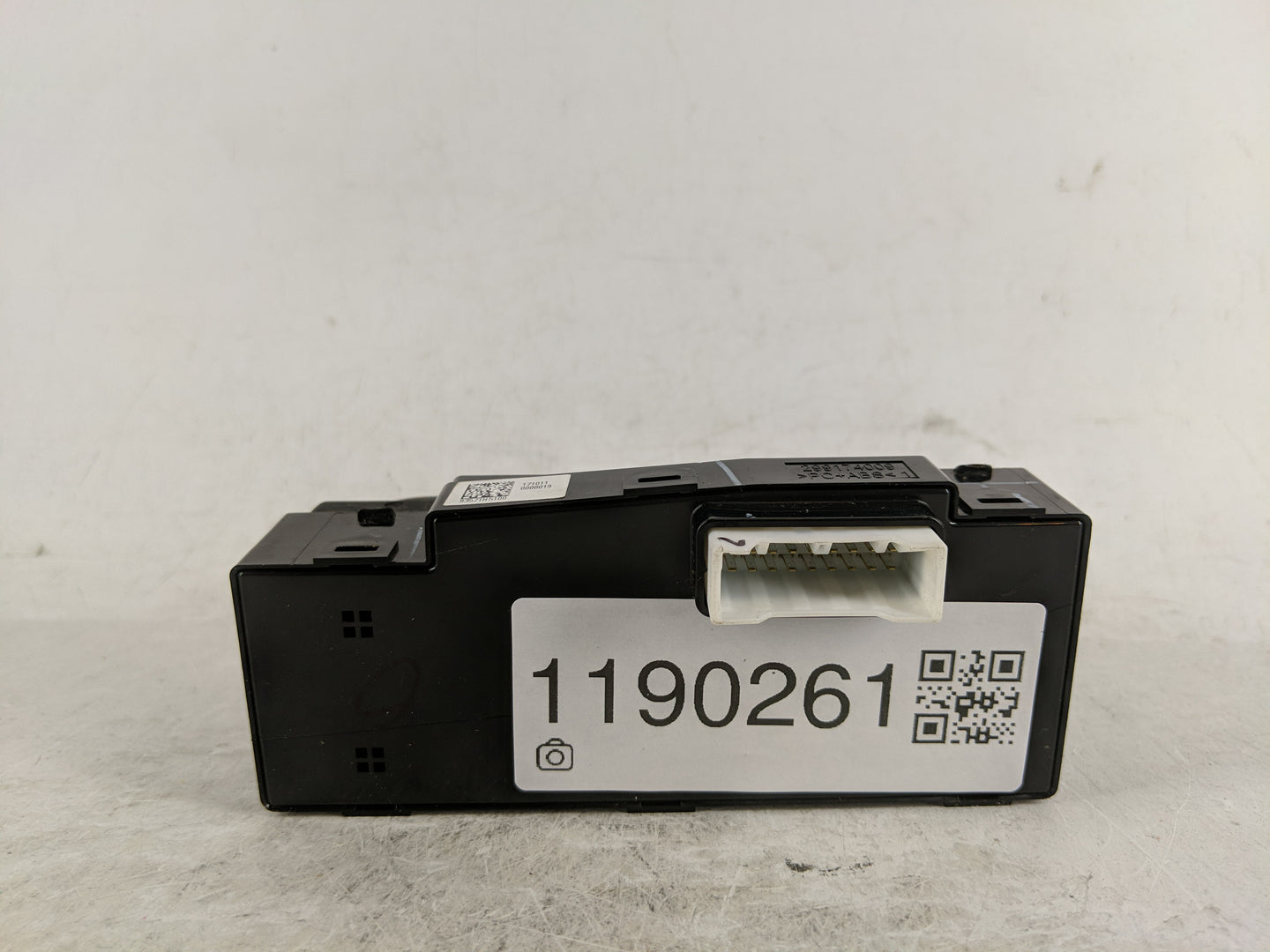 2018-2022 Hyundai Accent Master Power Window Switch Replacement Driver Side Left P/N:93571H5100 171011 Fits OEM Used Auto Pa
