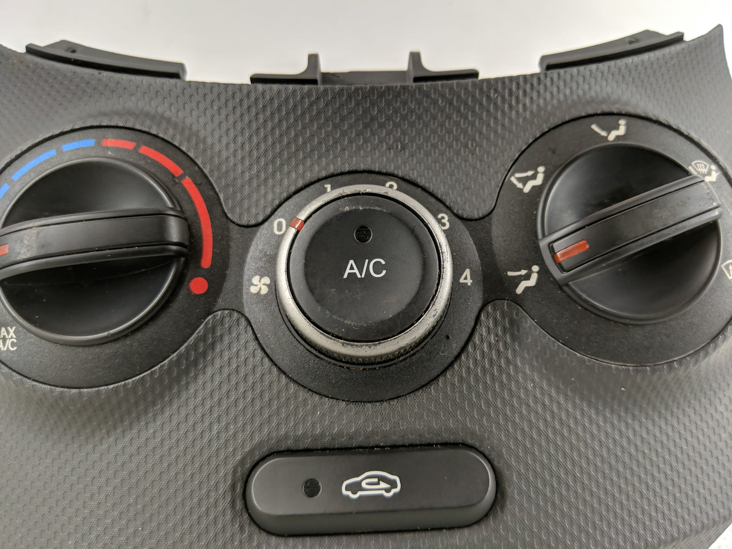 2018-2022 Hyundai Accent Climate Control Module Temperature AC/Heater Replacement P/N:97250-1RBL1 Fits OEM Used Auto Parts -