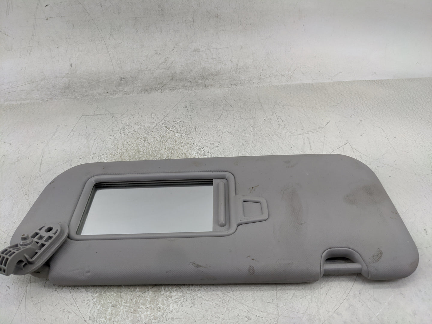 2018-2022 Hyundai Accent Sun Visor Shade Replacement Passenger Right Mirror Fits Fits 2018 2019 2020 2021 2022 OEM Used Auto