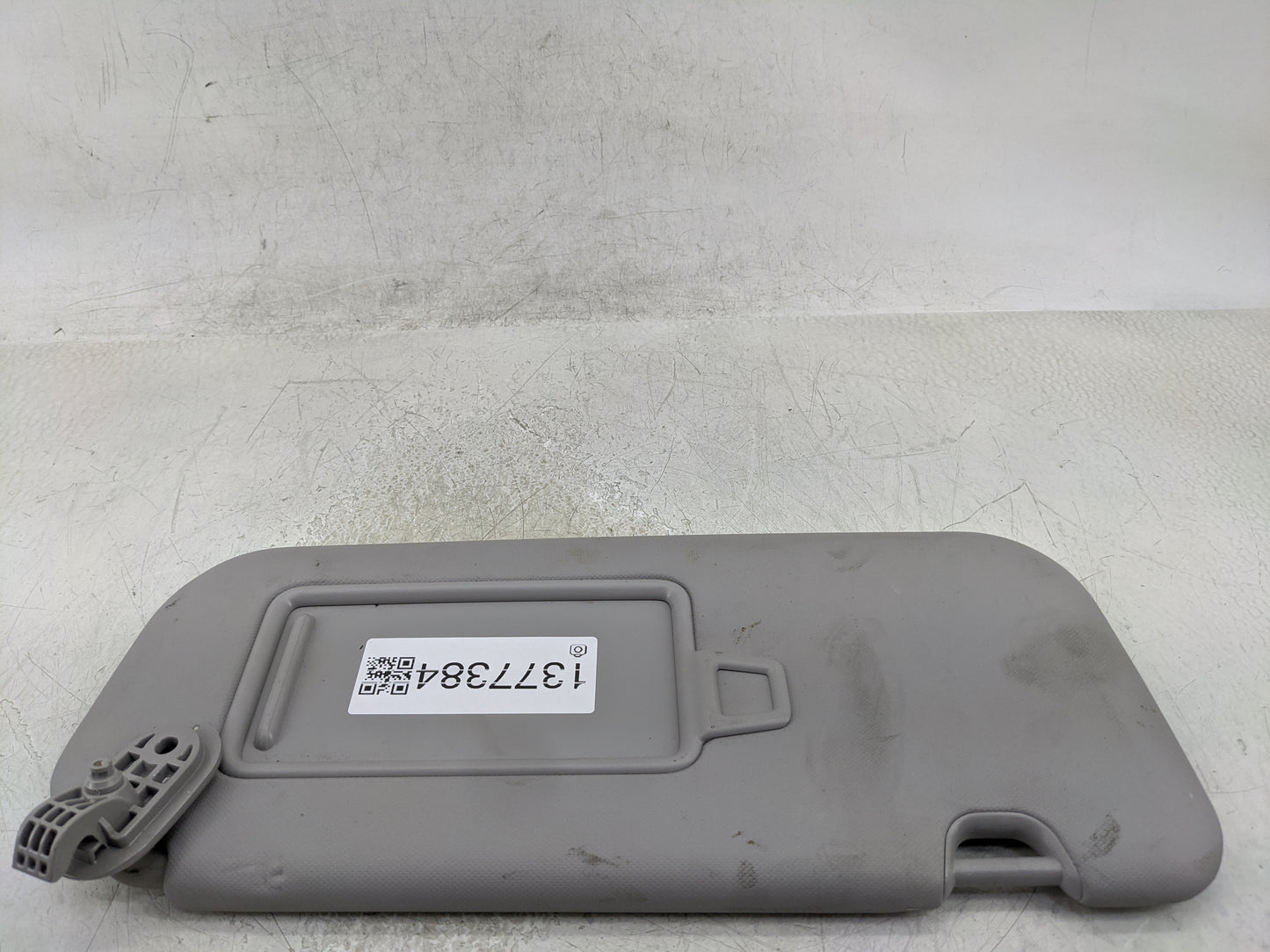 2018-2022 Hyundai Accent Sun Visor Shade Replacement Passenger Right Mirror Fits Fits 2018 2019 2020 2021 2022 OEM Used Auto